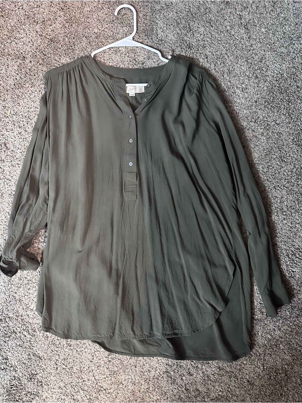 LOFT Olive Henley Tunic Blouse